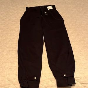 Black Express cropped pants